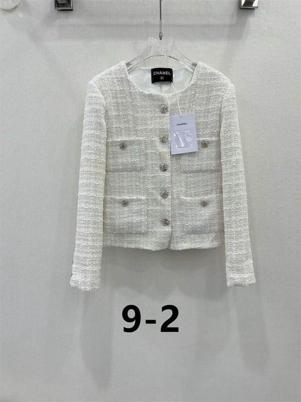 Chanel Women's Outwear 130